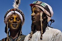 Peul Bororo (Wadabee) young men, dressed and made up for a beauty competition at the Aïr Festival. Iférouane, Niger, 2018.