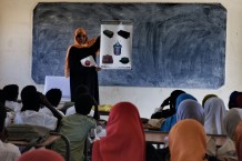 Mine Risk education, an activity funded by UNMAS, implemented by Japanese NGO AAR and controlled by Sudanese government through National Mine Action Centre. Primary school of Adkay. Kassala State, Sudan 2016