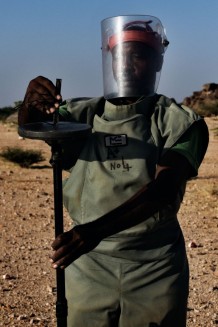 Cheking the detector. Demining fields at Rassai, Kassala State. Sudan 2016