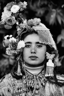The Ladakh festival. Leh, India, 2004. The Ladakh festival takes place in Leh every year in September. Proudly wearing their traditional clothes, on this occasion all the different Tibetan groups of the district take part in dances and concerts, archery competitions and polo matches.