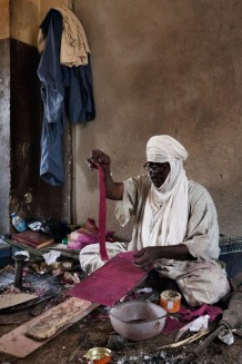 Tuareg artisan at work. CISP is sustaining local craftsmanship. Agadez, Niger 2018