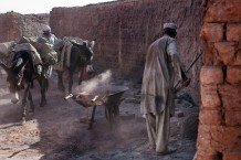 Brick kiln workers, Azakhel, Nowshera District, KP. Pakistan, 2013