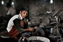 Child labour, surgical instruments production. Jharian Wala, Sialkot District, Punjab. Pakistan, 2013