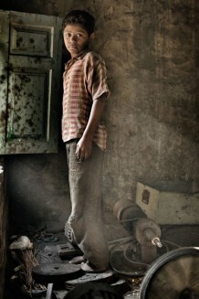 Child labour, surgical instruments production. Sambrial, Sialkot, Punjab. Pakistan, 2013