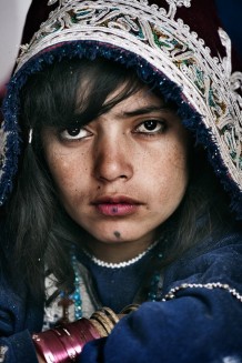 One of the IDPs beneficiaries of GVC's project of rural development and animal husbandry in Pashtun Zargun Disctrict financed by UNHCR. Province of Herat, Afghanistan, 2012