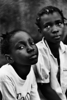 Tailoring course of Congolese Esengo (Joy) Foundation, supported by Pangea Foundation. Kinbanseke, Kinshasa, 2006.