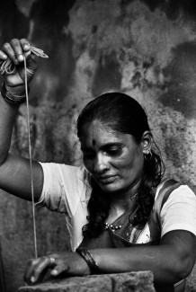 Construction training, a new work for women. Ahmedabad, 2007